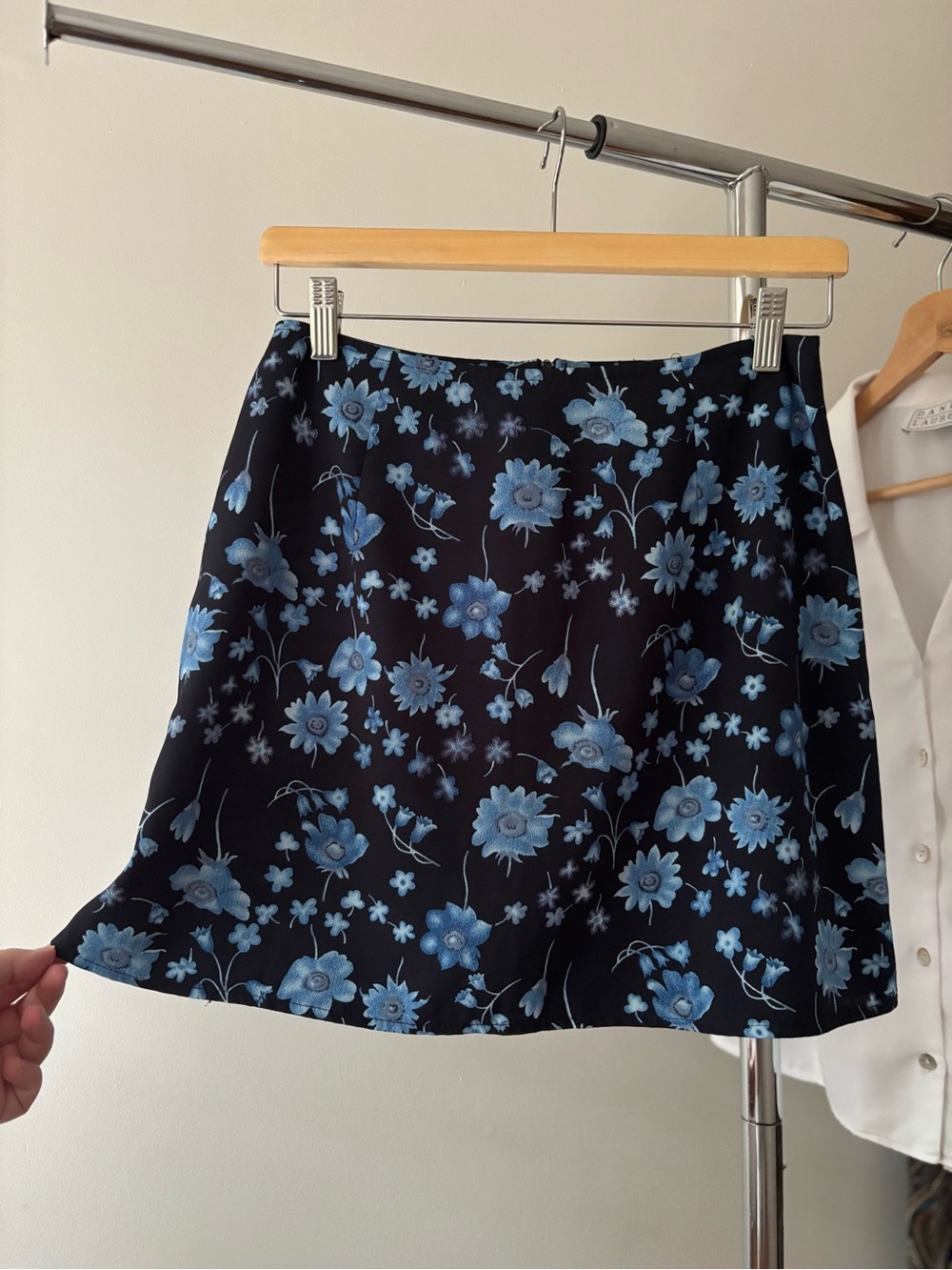 1990s Floral Mini Skirt | size 26"